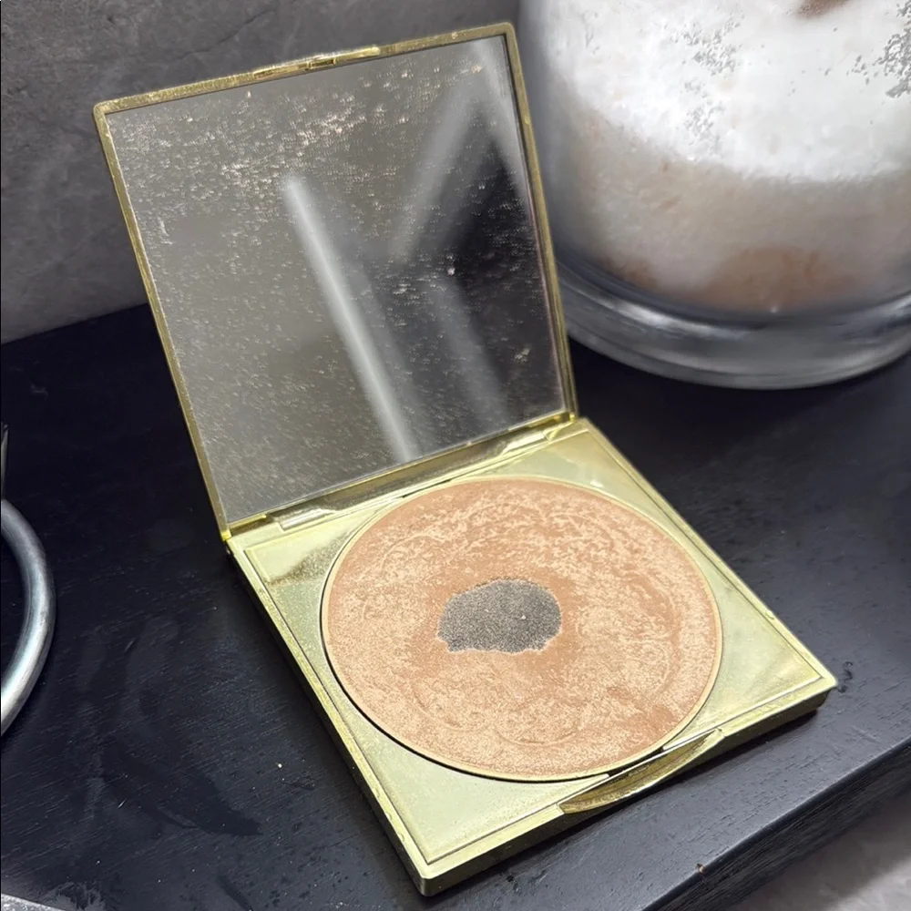 Tarte Goddess Glow Highlighter - Picture 9 of 9